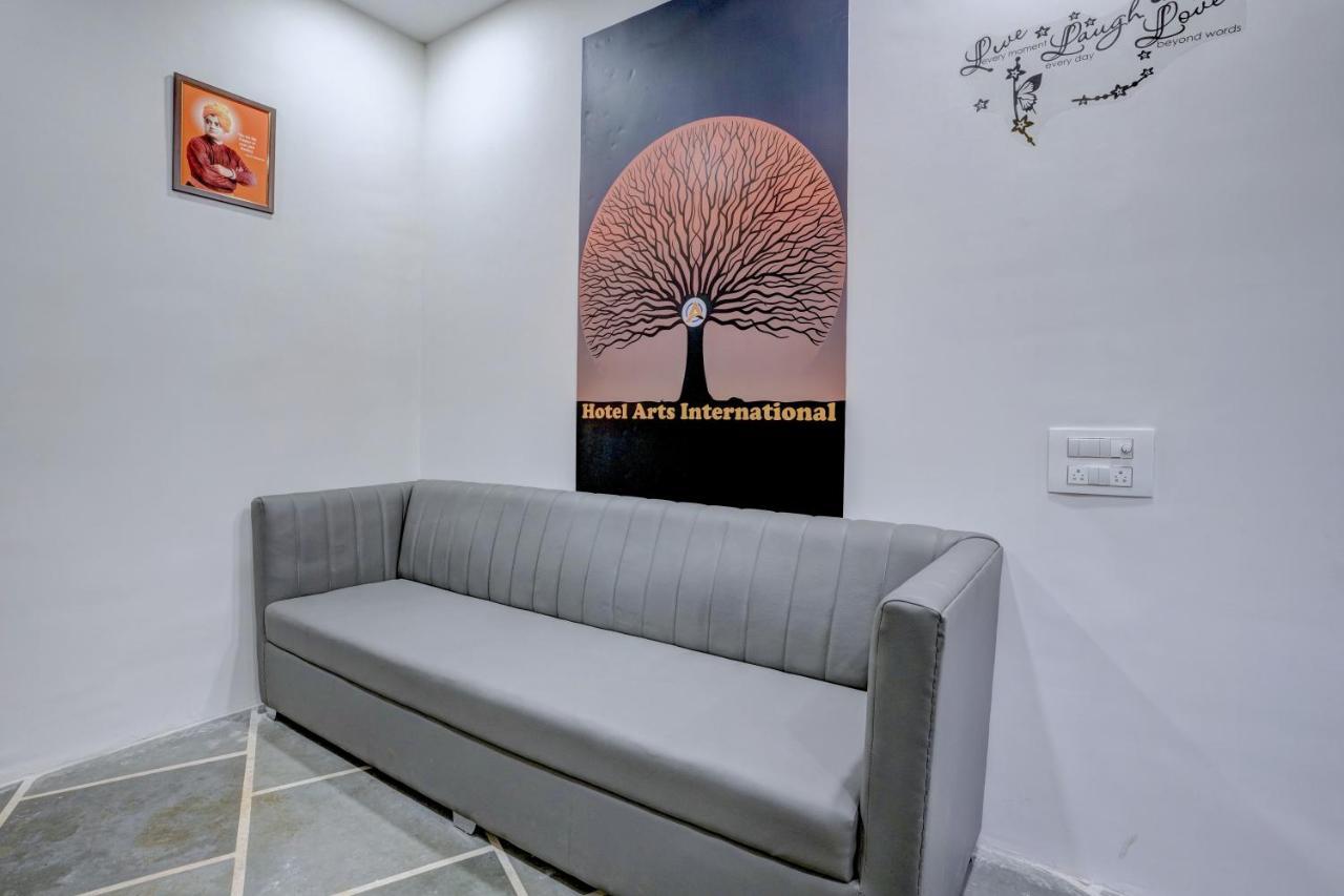 Hotel Arts International ムンバイ エクステリア 写真